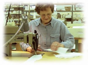 Arlyce Factory Image - Little Things Mean a Lot